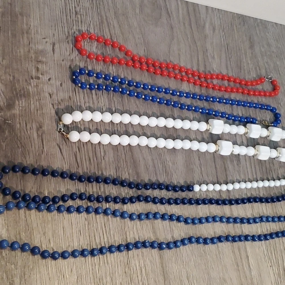❣️ SET OF FIVE STRAND NECKLACES